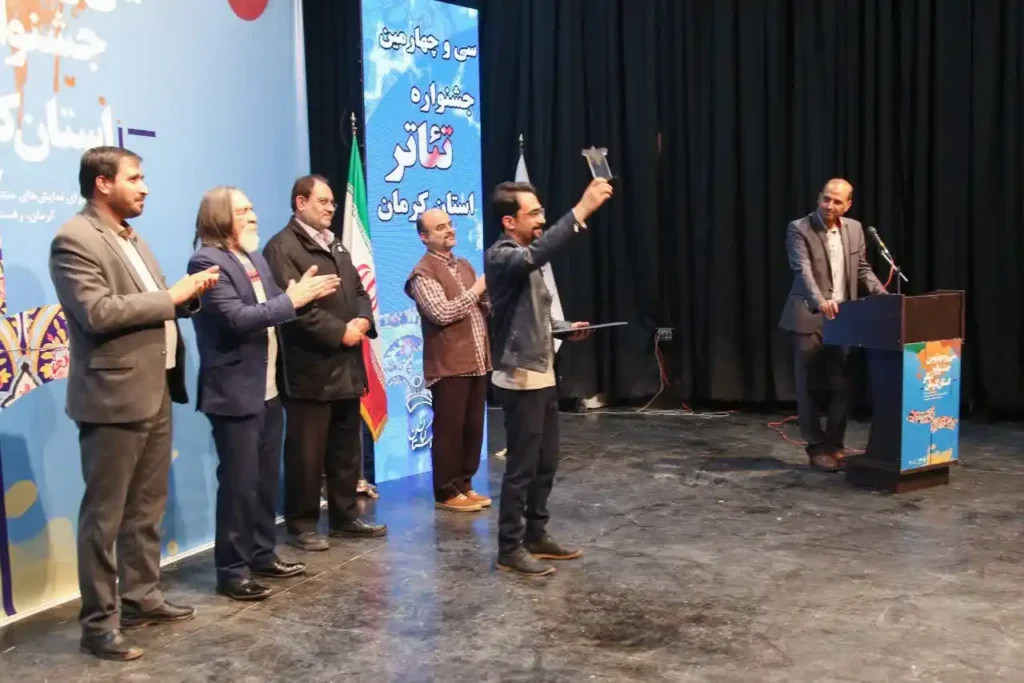 مهدی حشمتی کارگردان تاکسیدرمی